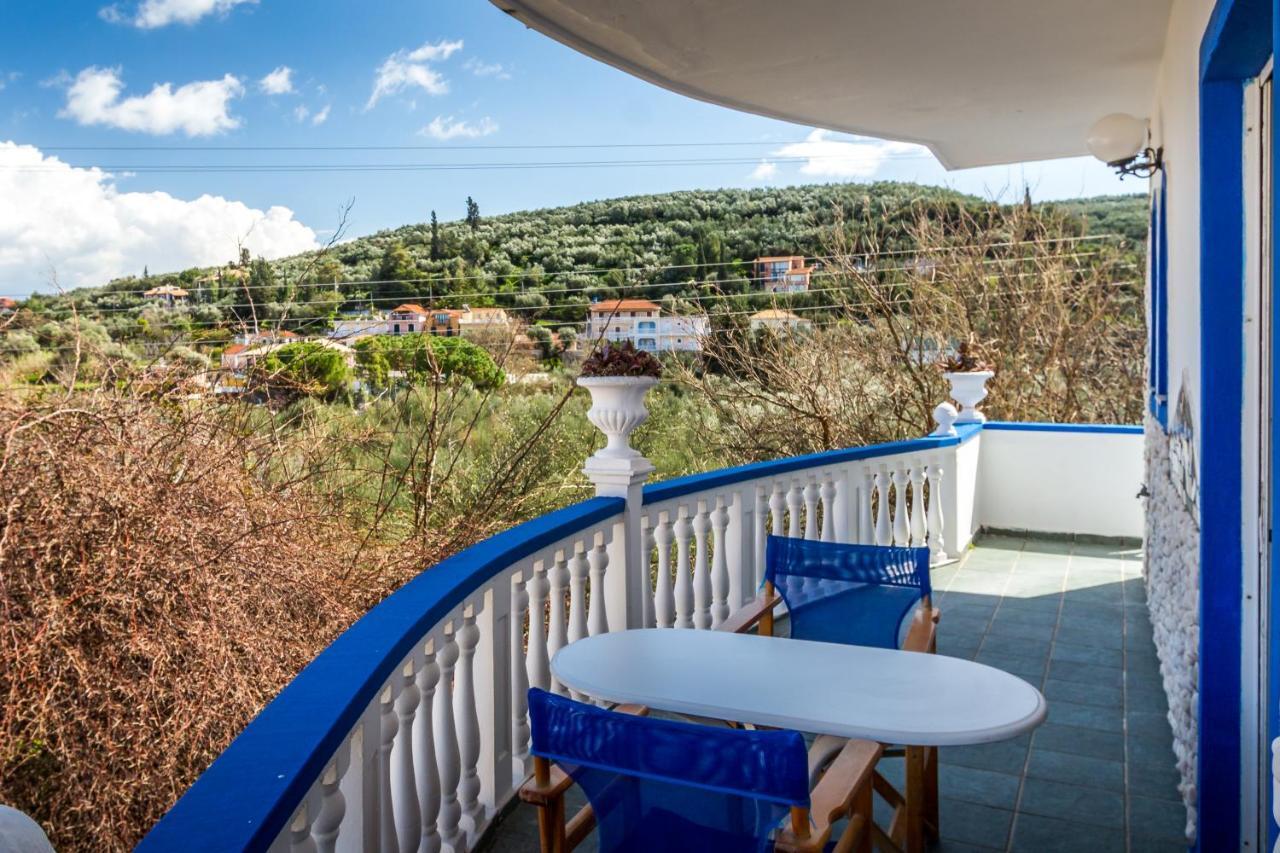 Velendzas Holidays Alykanas  Ngoại thất bức ảnh