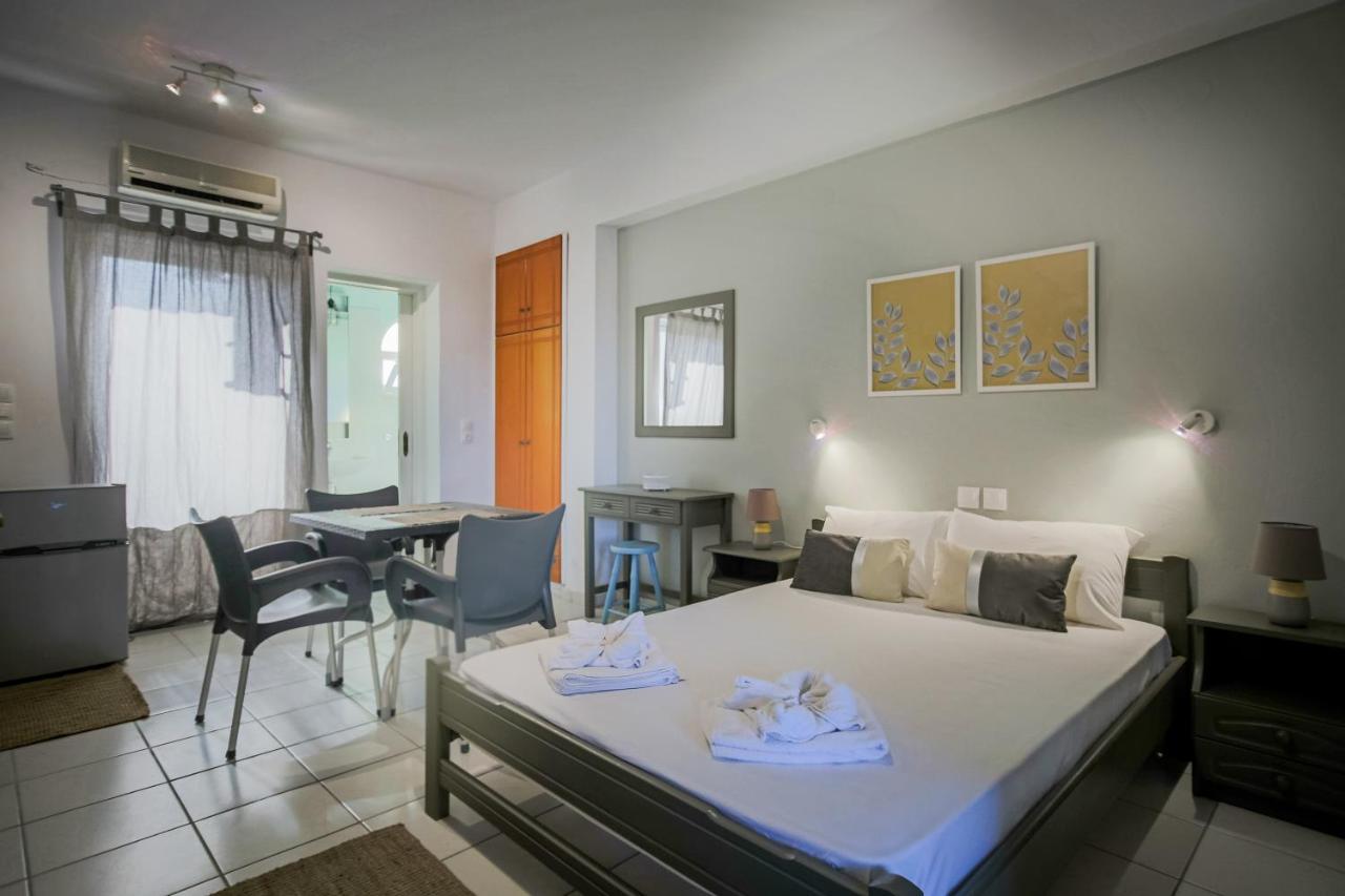 Velendzas Holidays Alykanas  Ngoại thất bức ảnh